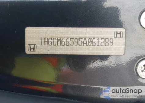 2005 Honda Accord 3.0 Ex из США, поврежденный, VIN 1HGCM66595A061289